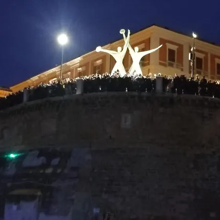 La Piazza Feriehus San Giorgio Ionico