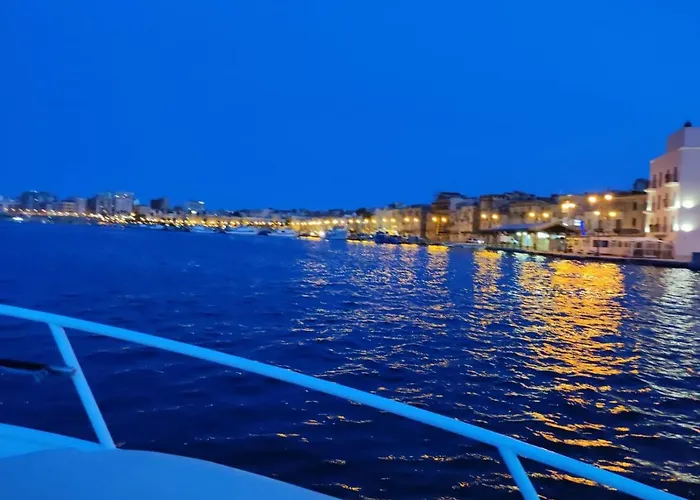 La Piazza * San Giorgio Ionico