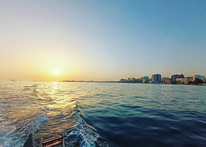 La Piazza * San Giorgio Ionico